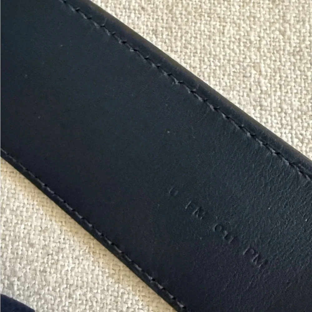 COLVERT KELLY POCKET STRAP 100% AUTH IN BOX - Picture 8 of 8